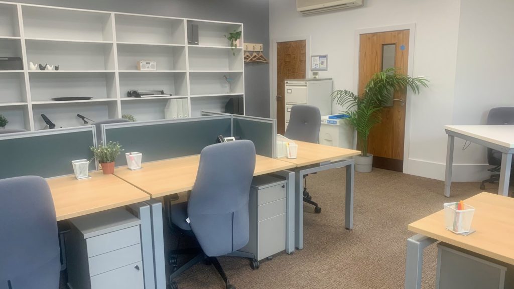 9 Person Office